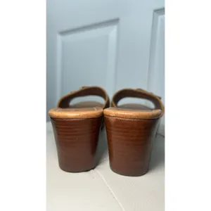 Tory Burch Cognac Leather Wood Platform Wedge Sandals Gold Buckle Mules 7.5 thumbnail 6