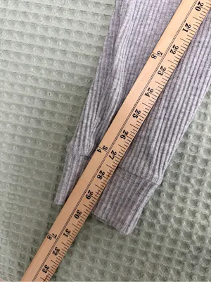 Alo Yoga Women's Muse Sweatpants XS thumbnail 2