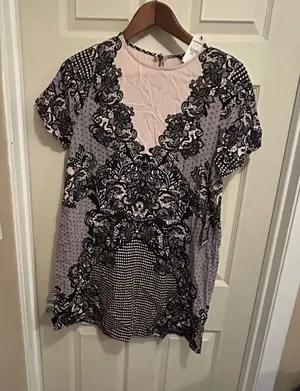 Express Black and pink Lace Pattern short sleeve mini dress - size medium thumbnail 1