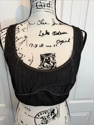 HALARA Black Denim-Inspired Crop Tank thumbnail 1