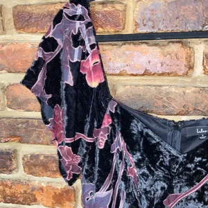 NWT Lulus Oh-So Lovely Black Floral Burnout Velvet Tiered Midi Dress Size Small thumbnail 5