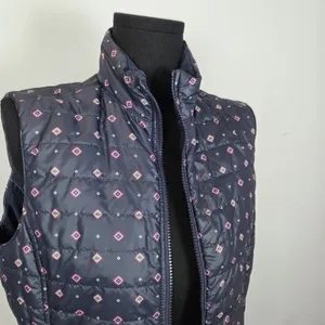 Ariat Puffer Vest Women’s Size Small Blue Floral Silver Reversible Zip Up thumbnail 3