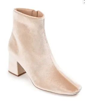 Journee‎ Collection Hazara Velvet Square Toe Ankle Boots Tan Size 10 thumbnail 1