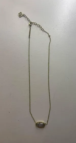 Grey Kendra Scott Necklace thumbnail 1