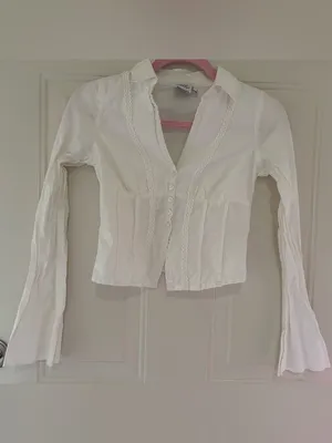 Princess Polly White Button Down Shirt with details size 0 thumbnail 2