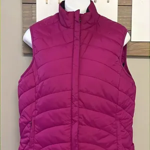 Land’s End Women’s Fuchsia Black Sleeveless Full Zip Puffer Nylon Vest-Small 6-8 thumbnail 5