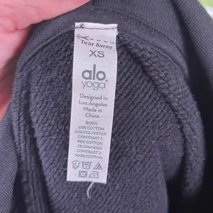 Alo Yoga Women's Black Cropped Long Sleeve Hoodie Size XS thumbnail 5