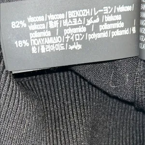 Zara Women's Black Crewneck Sweater thumbnail 8
