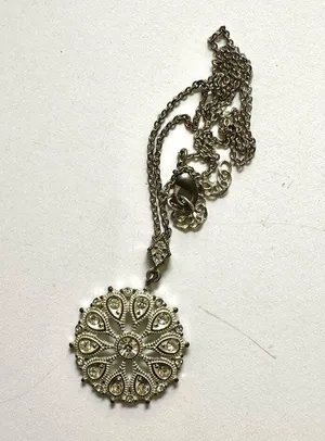 Circle rhinestone silver tone pendant necklace thumbnail 8