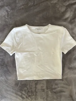 Aritzia Babaton Contour White Short Sleeve Cropped Crew Tee thumbnail 2