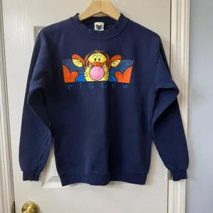 Vintage 90s The Disney Catalog Tigger Crewneck Sweatshirt‎ thumbnail 1