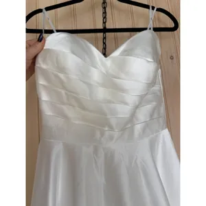 NWT Lulus Khalida White Satin Pleated Strapless Gown Wedding Bridal Dress Sz XS thumbnail 9