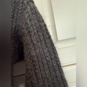 Abercrombie & Fitch Women's Gray Turtleneck Sweater Size Small Knit Cozy Comfy thumbnail 6