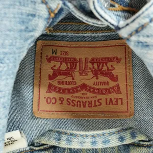 Levis Denim Jean Trucker Jacket Womens‎ Medium Blue Light Wash thumbnail 4