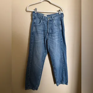 PILCRO reworked high rise tapered jeans size‎ 29 in blue barrel balloon thumbnail 4