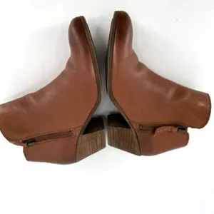 Frye Judith Zip Ankle Bootie Whiskey Cognac Brown‎ Size 7 Double zipper boot thumbnail 6