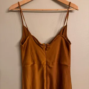 TAYLOR Satin‎ Midi Slip Dress Brown Size undefined thumbnail 5