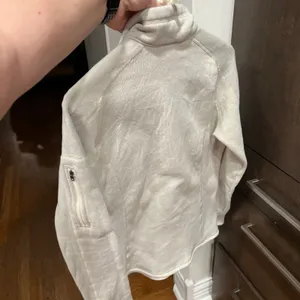 Patagonia‎ cream woman’s better sweater medium thumbnail 5