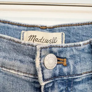 Madewell Boyjean Jeans Size 26‎ Blue Elkhart Wash High Rise Slim Crop Capsule thumbnail 6