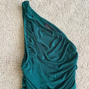 Lioness princess Polly green asymmetrical one shoulder mini ruched dress Xxs thumbnail 8