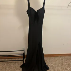 Sherri Hill Strapless Black Gown thumbnail 2