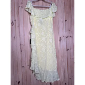 NWT Lulus Pretty Perfect Yellow Burnout Floral Off-the-Shoulder Midi Dress Sz XS thumbnail 6