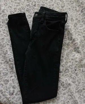 Black Size 4 thumbnail 2