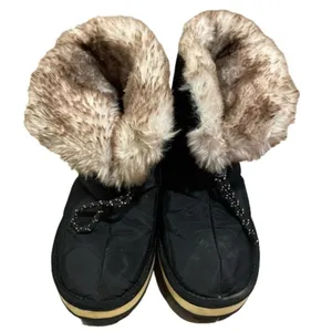 Time & Tru Black Thinsulate Faux Fur Quilted Boots Womens Size 7 Winter thumbnail 1
