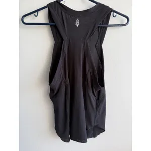 Free People Movement Womens Black Racerback Tank Top Panelled Activewear Size M thumbnail 2