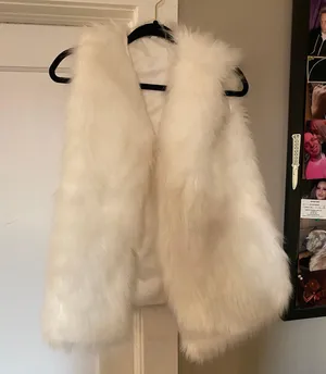 Faux thumbnail 1