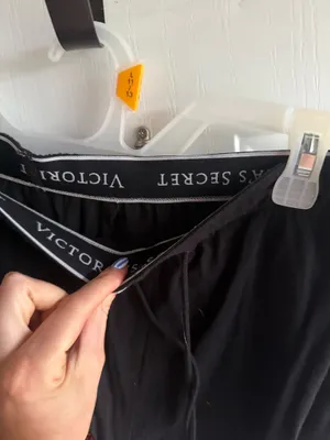Victoria's Secret shorts thumbnail 3