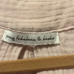 Young fabulous &‎ Broke pale pink raw hem top thumbnail 2