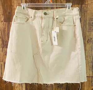 NWT A.NA women's Jean skirt size 6 Color Beige thumbnail 2