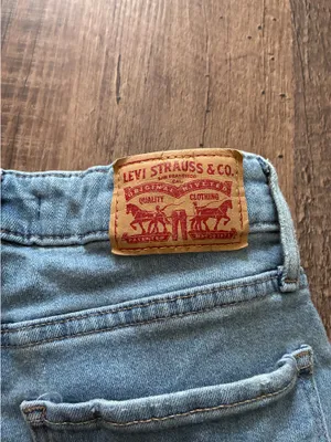 Levi’s Jeans High-Rise Bootcut 725 thumbnail 6