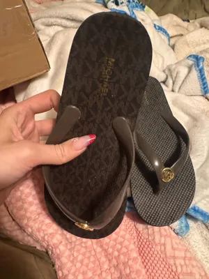 Michael Kors Sandals thumbnail 4
