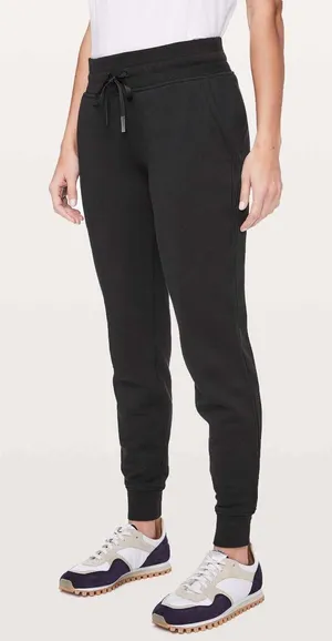 Lululemon Warm Down Jogger II 28 Black Sweatpants Size 8 LW5BSDS thumbnail 1