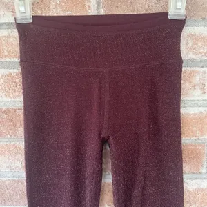 NWT Aerie Glitter Chill Play Move Leggings Maroon XS thumbnail 3