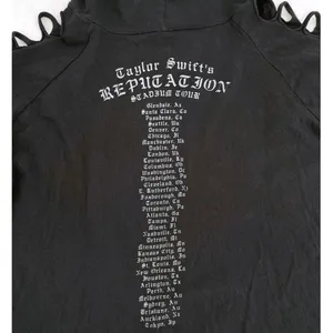 Taylor Swift Reputation Long Sleeve Tee Cut Shoulder Black Hoodie Shirt Size L thumbnail 4