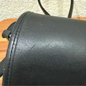 Vintage COACH 9850 Compartment Bag Black Glove Tanned Cowhide Leather Crossbody thumbnail 13