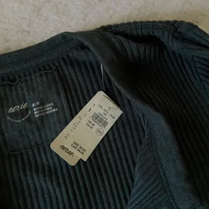 Aerie Ribbed Long Sleeve Forest Green/Teal Shirt Size Medium thumbnail 3