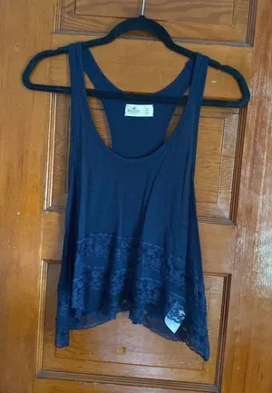Hollister Tank Top thumbnail 1