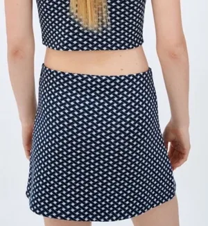 ✨Zara Navy Pattern Mini Skirt✨ thumbnail 1