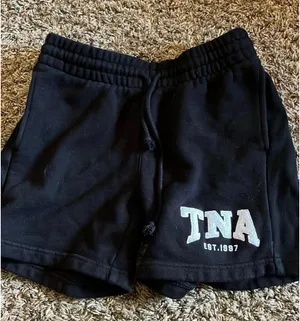 Aritzia TNA Sweatshorts thumbnail 1