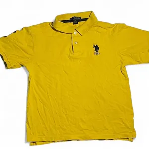 Boys USPA Polo Collared Shirt ✦ Open To All Offers ✦ Bundle Measurements: Like New Condition. No Flaw U.S. Polo ASSN USPA Big Pony Yellow Embroidered Polo Rugby Shirt Boys 18 Formal Standard Fit. Excellent For Casual & Formal Wear. USPA Logo Front Left Side + Right Arm. Thick Durable Fabric. Yellow/ Navy Blue ——— TAGS ——— #Yellow #Rugby #Polo #USPA #Rugby thumbnail 1