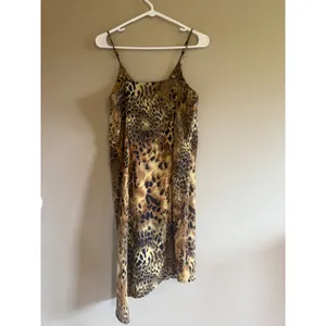 Kathie Lee Collection Leopard Print Slip Dress Midi‎ Asymmetrical Hem Small 4/6 thumbnail 3
