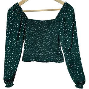 NEW Abercrombie & Fitch Green White Ruffled Smocked Puff Sleeve Blouse Size XXS thumbnail 3
