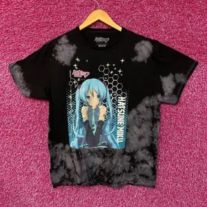 Hatsune Miku The Virtual Idol Chibi Style Anime Tie Dye L thumbnail 1