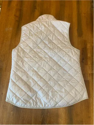 Women's Old Navy Quilted Vest Silver / Gray Size L thumbnail 5