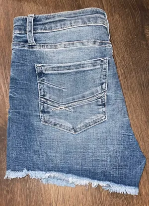 BKE Denim Shorts thumbnail 2