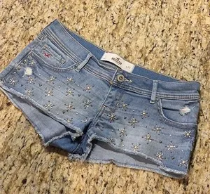 Shorts thumbnail 1